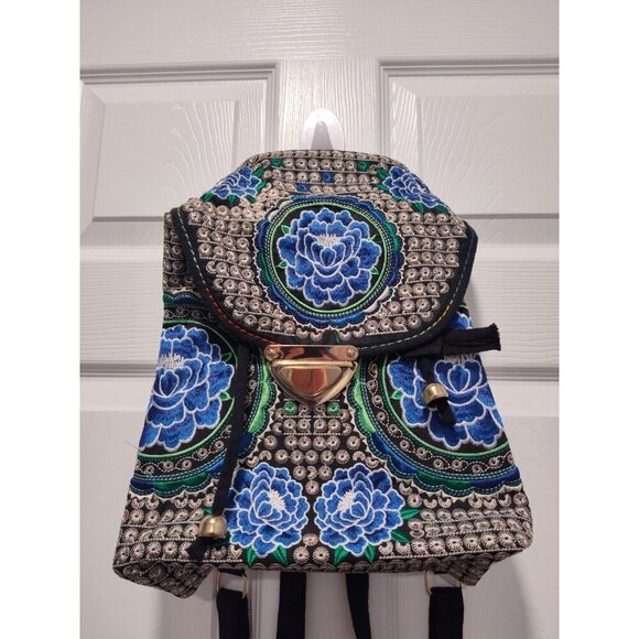 Backpack embroidered floral bag. Without straps 14”‎ tall 10” wide main image 6
